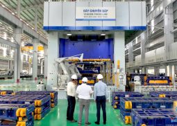 Vietnam Outsourcing Manufacturing Service